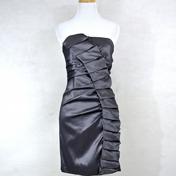 *Moved to @Foxtail90* JESSICA MCCLINTOCK Cocktail Dress - Picture 2 of 7